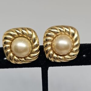 VTG Napier Gold and Pearl Post Back Earrings